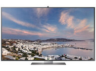 Samsung LED Smart TV F9000 – witaj w świecie obrazu Ultra HD nowe produkty, usługi, technologie - Telewizory Samsung UHD F9000 kuszą stylową obudową zawierającą subtelne, ale przyciągające wzrok szczegóły. Są idealnym uzupełnieniem wystroju każdego wnętrza, zarówno klasycznego jak i nowoczesnego. Pozwalają też cieszyć się zapierającym dech w piersiach obrazem w jakości Ultra HD. Ponadto, spośród niezliczonych ofert programów telewizyjnych, funkcja S Recommendation zaproponuje najchętniej oglądane przez innych widzów programy i filmy. Udoskonalony interfejs użytkownika Smart Hub w połączeniu z możliwością intuicyjnego sterowaniem głosem i gestami, pozwala czerpać jeszcze więcej przyjemności z oglądania telewizji. Natomiast