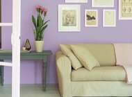 Francuska elegancja. Styl prowansalski we wnętrzach styl życia, budownictwo, nieruchomości - Prowansja słynie z Lazurowego Wybrzeża, uroczego słońca i rozkosznych pól lawendy. Cząstkę tej bajkowej krainy możemy zamknąć w przemyślanej aranżacji wnętrza. Marka Dekoral podpowiada, jak zaaranżować mieszkanie w stylu prowansalskim.