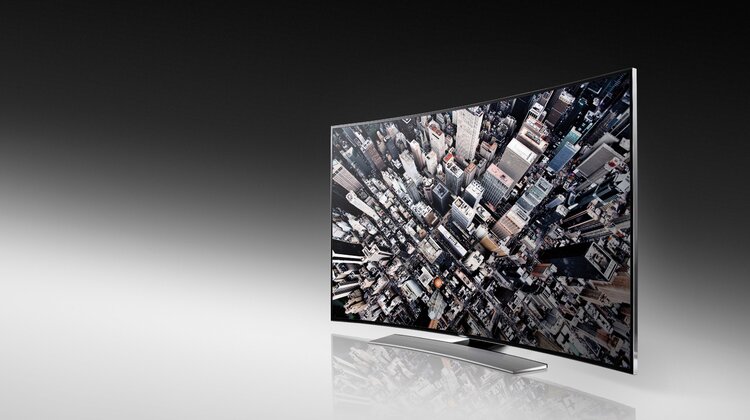 Największa na świecie oferta telewizorów Ultra High Definition: telewizor UHD 110 cali i sześć telewizorów z wygiętym ekranem