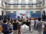 Radość, wzruszenia i wielkie programowanie technologie, media, marketing, reklama - Rozpoczęta w marcu tego roku pierwsza edycja programu Mistrzowie Kodowania dobiegła końca. Liczba uczniów, którzy wzięli udział w tym projekcie edukacyjnym, napawa optymizmem. Zaledwie przez trzy miesiące przez cykl lekcji programowania przeszło blisko 5000 uczniów szkół podstawowych. Być może niektórzy z nich pójdą śladami polskich programistów z zespołu „Need for C”, którzy kilka dni temu wygrali mistrzostwa świata w kodowaniu...