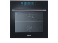 „Dziel i łącz w kuchni”. Nowa kampania piekarników firmy Samsung technologie, towary konsumpcyjne - Rozpoczyna się nowa kampania reklamowa firmy Samsung. Promowane będą piekarniki z technologią Dual Cook, w których można jednocześnie piec dwie zupełnie różne potrawy.