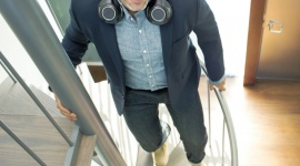 Plantronics BackBeat® PRO BIZNES, IT i technologie - KONTEL, dystrybutor marki Plantronics w Polsce, zapowiedział wprowadzenie na rynek nowych, bezprzewodowych, nausznych słuchawek Plantronics BackBeat® PRO z opcją aktywnej redukcji szumów otoczenia i 24-godzinnym akumulatorem.