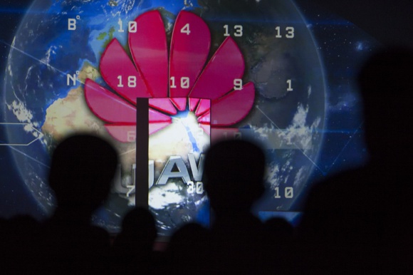 Superkomputery w służbie edukacji – konferencja Huawei