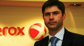 Czy outsourcing IT zawsze wpisuje się w strategię rozwoju firmy? BIZNES, IT i technologie - Maciej Nuckowski Dyrektor Działu Usług Xerox Polska