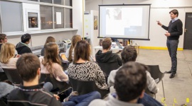 Europa Wschodnia to za mało dla polskich start-upów BIZNES, IT i technologie - Coraz więcej polskich start-upów poważnie myśli o podbijaniu globalnych rynków. Ale jak się do tego zabrać? Fundusz VC Fiedler Capital i akcelerator Oxygen Accelerator zaprezentowały w Krakowie i Warszawie warsztaty, które rozwiały wiele związanych z tą kwestią wątpliwości