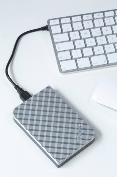 Verbatim Store’n’Go SuperSpeed z funkcją TV USB recording LIFESTYLE, IT i technologie - Verbatim przedstawia Store'n'Go SuperSpeed, stylowy, przenośny dysk twardy (HDD), wyposażony w złącze USB 3.0.