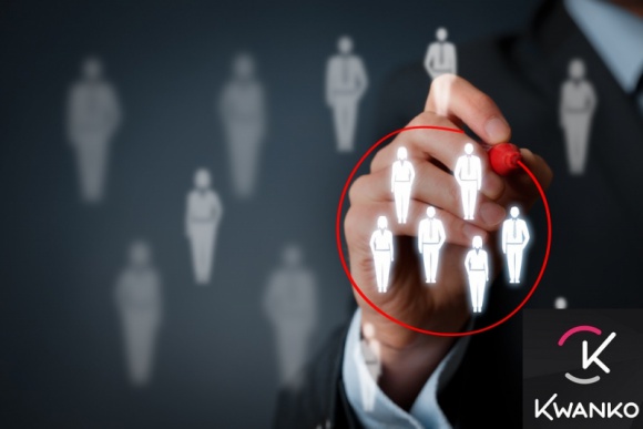 Geotargetowanie sposobem na marketing mobilny BIZNES, IT i technologie - Jak wykorzystać fakt, że 70% użytkowników mobilnych używa swoich smartfonów podczas zakupów?