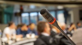 Rozwój w branży IT? Postaw na konferencje i spotkania branżowe BIZNES, IT i technologie - Konferencje i spotkania branży IT to czas wymiany wiedzy i doświadczeń, a często także okazja do wysłuchania prelegentów cieszących się międzynarodową sławą. Na które wydarzenia społeczności programistów z ostatnich i najbliższych miesięcy warto zwrócić uwagę?