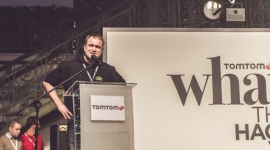 Hackathon z okazji 20-lecia oprogramowania nawigacyjnego BIZNES, IT i technologie - TomTom (TOM2) podsumował drugą edycję TomTom Hackathon, w której wzięli udział programiści firmy z całego świata. W tym roku tematem przewodnim wydarzenia było dwadzieścia lat oprogramowania nawigacyjnego w TomTom. Programiści pracowali nad 26 wyzwaniami.