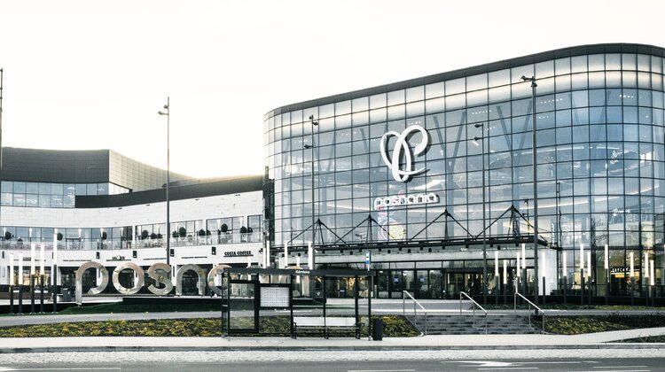 Posnania z pionierską usługą geolokalizacji po WiFi nowe produkty, usługi, handel - Centrum handlowe Posnania oferuje swoim klientom usługę geolokalizacji na bazie Netia WIFI. To jeden z największych takich projektów w Polsce. Wdrożenie zostało zrealizowane przez Netię, która zapewnia łączność na ok. 100 tys. m2 powierzchni handlowej centrum.