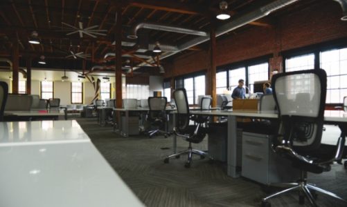 5 przyczyn przepłacania za druk w firmie