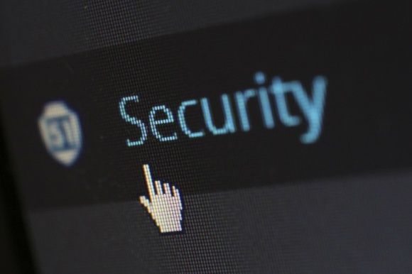 Alternatywne rozwiązania IT zwiększą bezpieczeństwo przedsiębiorstwa BIZNES, IT i technologie - Posiadanie systemu informatycznego w przedsiębiorstwie jest niezbędne do jego poprawnego funkcjonowania.