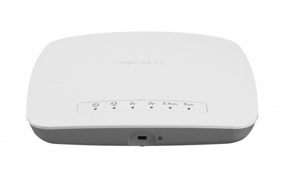 WiFi NETGEAR WAC510 LIFESTYLE, IT i technologie - Na rynku pojawił się pierwszy na świecie punkt dostępowy WiFi konfigurowany i zarządzany za pomocą kodu QR.