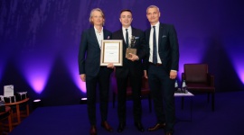 Michał Świerczewski dynamicznym przedsiębiorcą 2017 BIZNES, IT i technologie - Michał Świerczewski, współzałożyciel i prezes zarządu spółki x-kom, został laureatem VI edycji nagrody „Dynamiczny Przedsiębiorca” przyznawanej przez organizację audytorsko-doradczą Grant Thornton.