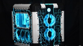 Hołd oddany klasyce, czyli mod łączący stare z nowym LIFESTYLE, IT i technologie - Case Mod World Series 2017 już za nami. Czas więc napisać nieco więcej o jednym z triumfatorów prestiżowych modderskich zawodów, który w swojej pracy pogodził klasyczny model obudowy Cooler Mastera z nowoczesnymi rozwiązaniami.