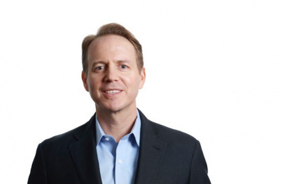 Citrix ogłasza zmiany w kierownictwie firmy BIZNES, IT i technologie - David J. Henshall, dotychczasowy dyrektor finansowy (CFO) i dyrektor operacyjny (COO) został powołany na stanowisko prezesa i dyrektora generalnego (CEO) spółki.