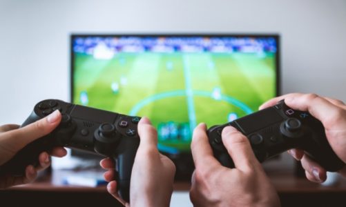 E-sport – chwilowa fascynacja czy związek na lata?