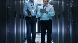 Co to jest administracja serwerami i dlaczego warto z niej skorzystać? BIZNES, IT i technologie - Co to jest administracja serwerami i dlaczego warto z niej skorzystać?