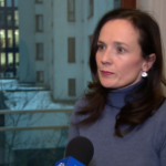 Rośnie liczba urządzeń pomagających walczyć ze smogiem. Pojawiają się tkaniny filtracyjne czy „zielone” doniczki