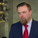 Ataki cyberprzestępców są coraz trudniejsze do wykrycia, rosną także ich koszty. Szansą na walkę z destrukcją usług jest uczenie maszynowe