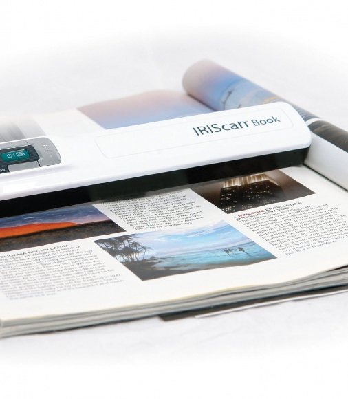 IRIScan Book 3: łatwe i szybkie skanowanie książek i artykułów LIFESTYLE, IT i technologie - To, że studenci muszą skanować w czasie studiów tysiące stron, nikogo nie dziwi. IRIScan Book 3 - urządzenie przeznaczone do skanowania m.in. książek, magazynów, listów czy dokumentów.