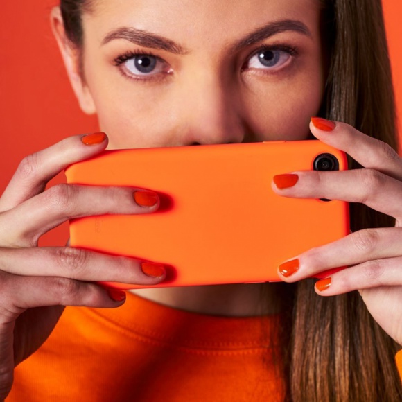 Limitowana kolekcja, pełna wyrazistych i odważnych barw - poznajcie Puro Icon! LIFESTYLE, IT i technologie - Masz dosyć nudnych i sztampowych etui, które na co dzień zabezpieczają Twojego smartfona? Postaw na nową, pełną barw kolekcję Puro Icon.