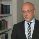 Polacy ciągle korzystają z nielegalnego oprogramowania i oglądają pirackie treści. Firmy szukają nowych i atrakcyjnych modeli płacenia za treści