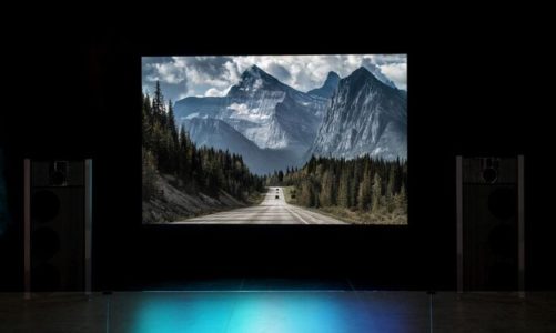 146 cali ekranu The Wall i legendarne głośniki Steinway Lyngdorf