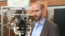 Robotyczne szkielety zastępujące ludzkie mięśnie są coraz doskonalsze. Pomagają w rehabilitacji i pozwolą także stworzyć superżołnierzy