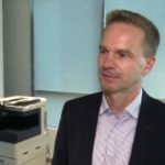 Dzięki sztucznej inteligencji sprzęt biurowy wykona wiele czynności automatycznie. Drukarki będzie można obsługiwać za pomocą głosu