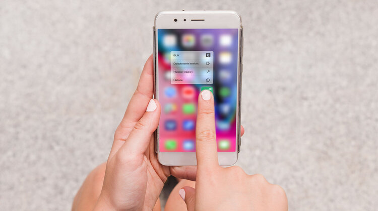 Skróty do ważnych funkcji, nowa historia operacji i szybki kredyt gotówkowy. BGŻ BNP Paribas dodaje nowe funkcje do aplikacji GOmobile nowe produkty, usługi, internet - Bank BGŻ BNP Paribas nieustannie rozwija aplikację mobilną GOmobile i udostępnił klientom kolejne usprawnienia – skróty do najczęściej używanych funkcji oraz bardziej przejrzystą i funkcjonalną historię transakcji. Wkrótce będzie także możliwość złożenia wniosku o kredyt gotówkowy przez aplikację. Proces będzie trwał kilka minut, a gotówka zostanie wypłacona maksymalnie w ciągu 2 dni roboczych.