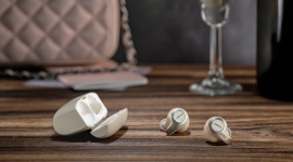 Jabra rozszerza linię produktów Elite - targi IFA 2018 LIFESTYLE, IT i technologie - Jabra ustanawia standardy w kategorii prawdziwie bezprzewodowych słuchawek podczas tegorocznych targów elektroniki konsumenckiej IFA, prezentując aż pięć nowych wariantów nagradzanych prawdziwie bezprzewodowych słuchawek - Elite 65t oraz Elite Active 65t.