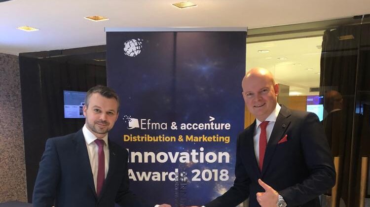 Aplikacja PeoPay Banku Pekao S.A. światową innowacją 2018 roku internet, technologie - PeoPay, aplikacja bankowości mobilnej Banku Pekao S.A. została laureatem prestiżowej nagrody EFMA-Accenture Distribution & Marketing Innovation Awards 2018. Międzynarodowe jury uznało ją za najlepszą innowację na świecie w 2018 roku w kategorii Phygital Distribution & Experience.
