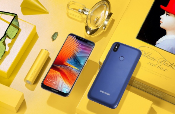 Doogee BL5500 Lite z notchem LIFESTYLE, IT i technologie - Doogee BL5500 Lite jest urządzeniem przeznaczonym dla osób, dla których priorytetem jest długi czas pracy baterii. Urządzenie z akumulatorem o pojemności 5500 mAh zapewnia trzydzieści pięć godzin rozmów lub siedemset godzin czuwania.