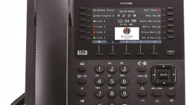 Intuicyjna komunikacja z nowymi telefonami IP od Panasonic