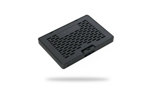 Przekształć SSD M.2 w dysk 2,5" z Icy Dock MB703M2P-B LIFESTYLE, IT i technologie - Icy Dock EZConvert MB703M2P-B to kompletne rozwiązanie do konwersji dowolnego dysku M.2 SATA SSD do dokładnych wymiarów i lokalizacji portów, jakie posiada standardowy, 2,5-calowy dysk HDD lub SSD o wysokości 9,5 mm.