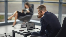 Jabra wprowadza na rynek Evolve 65t BIZNES, IT i technologie - Jabra, wiodący dostawca rozwiązań dźwiękowych UC, wprowadza na rynek Evolve 65t - prawdziwe bezprzewodowe słuchawki douszne zaprojektowane z myślą o mobilnej pracy.