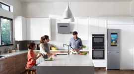 #10YearsChallenge w kuchni Polaków LIFESTYLE, IT i technologie - Początek roku w social mediach upływa pod znakiem #10YearsChallenge. Oznaczamy tym hashtagiem zestawienie swoich obecnych zdjęć i tych sprzed 10 lat. Pokazujemy ogromną zmianę, jaka zaszła w naszym wyglądzie.