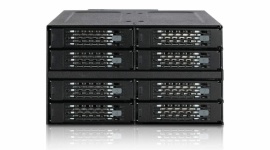 Obsługa 8 dysków z ICY DOCK MB508SP-B LIFESTYLE, IT i technologie - Icy Dock MB508SP-B to metalowa obudowa na 8 pełnowymiarowych dysków HDD/SSD SAS/SATA, która mieści się w dwóch zatokach 5,25".