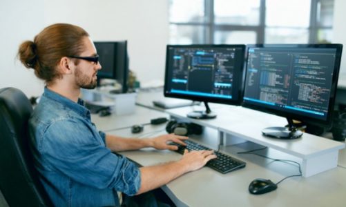 Cloud Architect – nowy gracz w branży IT