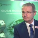Obozy dla uchodźców naszpikowane nowymi technologiami. Blockchain i systemy biometryczne wyeliminują problem z wyłudzeniami przez nich pieniędzy