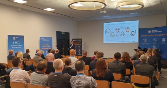 Podsumowanie Quest Day 2019 BIZNES, IT i technologie - Tegoroczna konferencja Quest Day 2019 odbyła się 29 maja br. w Warszawie pod hasłem "Jak połączyć wodę z ogniem? O czym nie wolno zapomnieć w dobie transformacji cyfrowej". Spotkanie organizowane jest cyklicznie od ponad 10 lat przez Quest Dystrybucja Sp. z o.o.