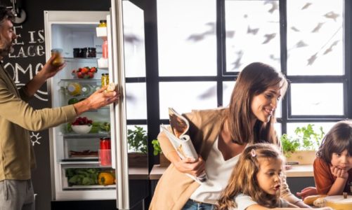 Nowe lodówki marki AMICA – Przechowuj, nie marnuj!