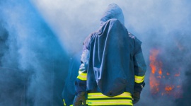 Gdy skuteczna komunikacja może uratować ludzkie życie BIZNES, IT i technologie - Nieznośnie wysoka temperatura, ciemność, hałas, dym, stres. Z tym na co dzień muszą mierzyć się strażacy w trakcie akcji gaszenia pożaru. Tych samych trudności mieli okazję doświadczyć na własnej skórze pracownicy krakowskiego oddziału firmy Motorola Solutions.