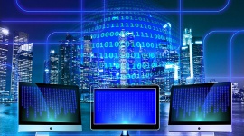 Firmowe centra danych – 5 powodów, dla których nadal konkurują z chmurą BIZNES, IT i technologie - Mimo rosnącego znaczenia rozwiązań cloudowych i hybrydowych, inwestycje w model on-premise, czyli lokalne środowisko IT, nie maleją.
