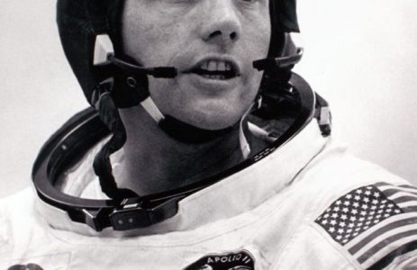 Legendarny zestaw słuchawkowy Neila Armstronga w Science Museum w Londynie