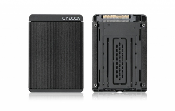 Prosta zamiana dysku M.2 w U.2 z adapterem Icy Dock MB705M2P-B LIFESTYLE, IT i technologie - Icy Dock EZConvert MB705M2P-B to konwerter przekształcający dowolny dysk SSD M.2 PCIe NVMe na standardowy dysk SSD U.2 NVMe
