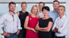 Sztuczna inteligencja nauczy programowania BIZNES, IT i technologie - Start-up Future Collars pracuje nad rozwojem technologii SI w ramach platformy e-learningowej. Stawia na edukację kompetencji potrzebnych na dzisiejszym rynku pracy.