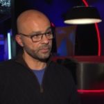 W 2047 roku sztuczna inteligencja będzie inteligentniejsza niż ludzie. Naukowcy nie wykluczają scenariusza „buntu maszyn”
