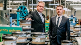 Firma Eltron-Kabel Sp. z o.o. dołączyła do grupy Helukabel BIZNES, IT i technologie - Od 15 września 2019 roku firma Eltron-Kabel Sp. z o.o. stała się częścią grupy Helukabel. Oba podmioty zadeklarowały współpracę, która będzie przynosić wzajemne korzyści.